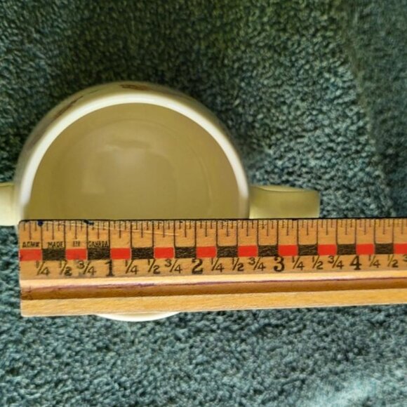 Bunnykins 2 handled mug by Royal Doulton - Picture 5 of 6